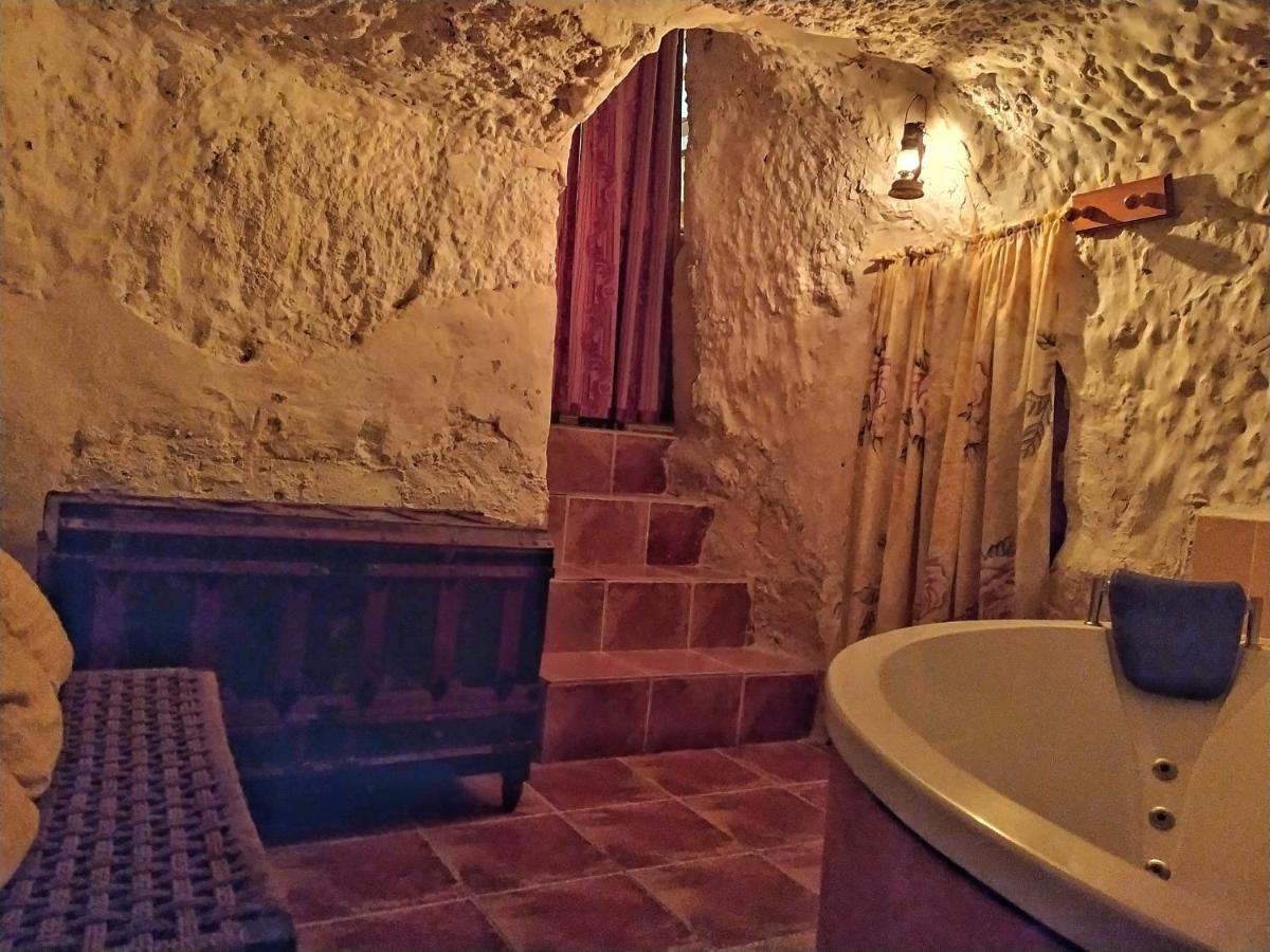 Casa Rural Con Jacuzzi Paraiso Del Jucar Alcala del Jucar Bagian luar foto
