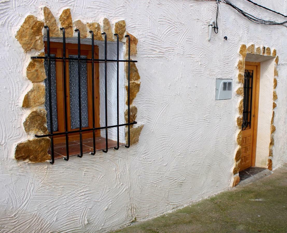 Casa Rural Con Jacuzzi Paraiso Del Jucar Alcala del Jucar Bagian luar foto